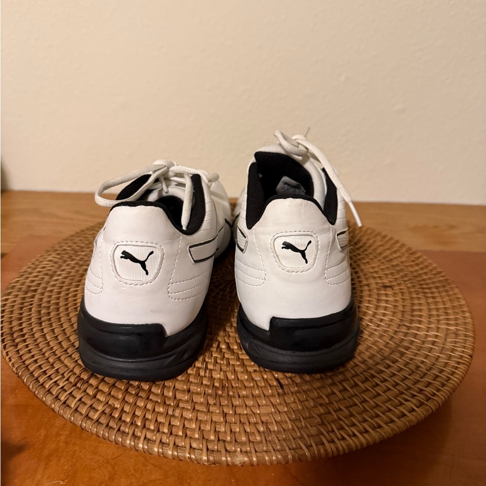 Puma White and‎ Black Low-Top Sneakers - Picture 5 of 9
